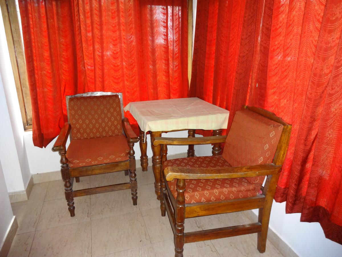 Pozhiyoram Ayurveda Beach Resort Alappuzha Екстер'єр фото