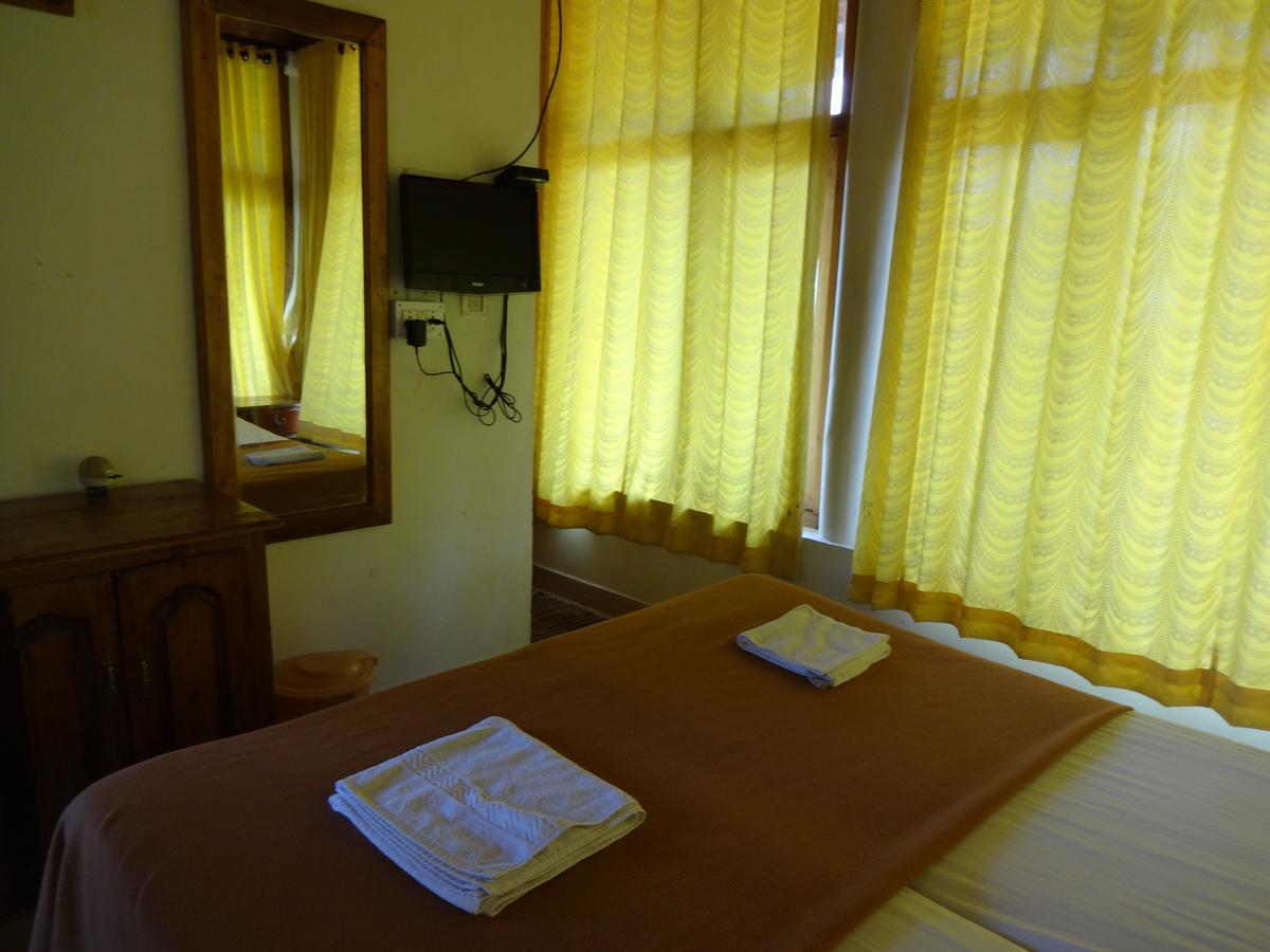 Pozhiyoram Ayurveda Beach Resort Alappuzha Екстер'єр фото